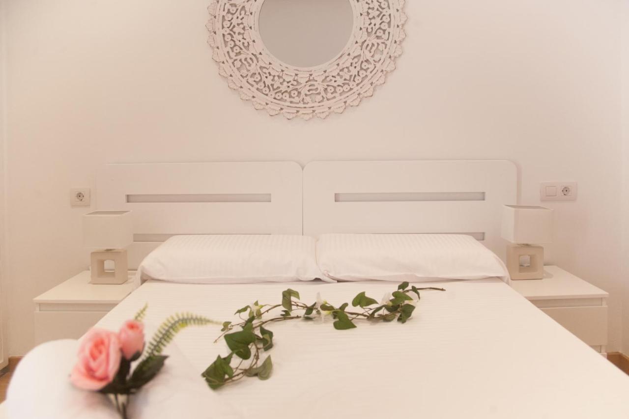 Apartamentos Thaisay Luz Del Mar I Puerto del Carmen  Kültér fotó